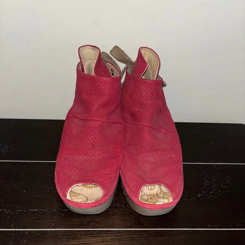 FLY LONDON | US 8 EU 39 | Yema LaceUp Open Toe Wedges | Red Suede Wedge Booties‎ - Picture 6 of 11